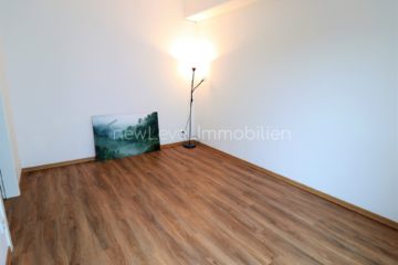 Moderne Wohnung mit großem Balkon | 3 Zimmer | barrierefrei, 93152 Nittendorf, Etagenwohnung
